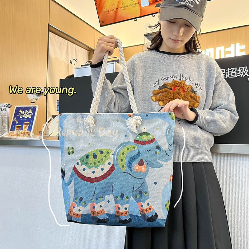 Fashionable ethnic style embroidered tote bag women's hemp rope shoulder bag linen embroidered canvas bag large capacity mummy bag