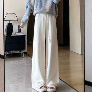 ��ɫŴ��ᘿ����ѝ��Ů���ﶬ�V��ʮ���д����ϵ����ݵ�ɫ���eѝ