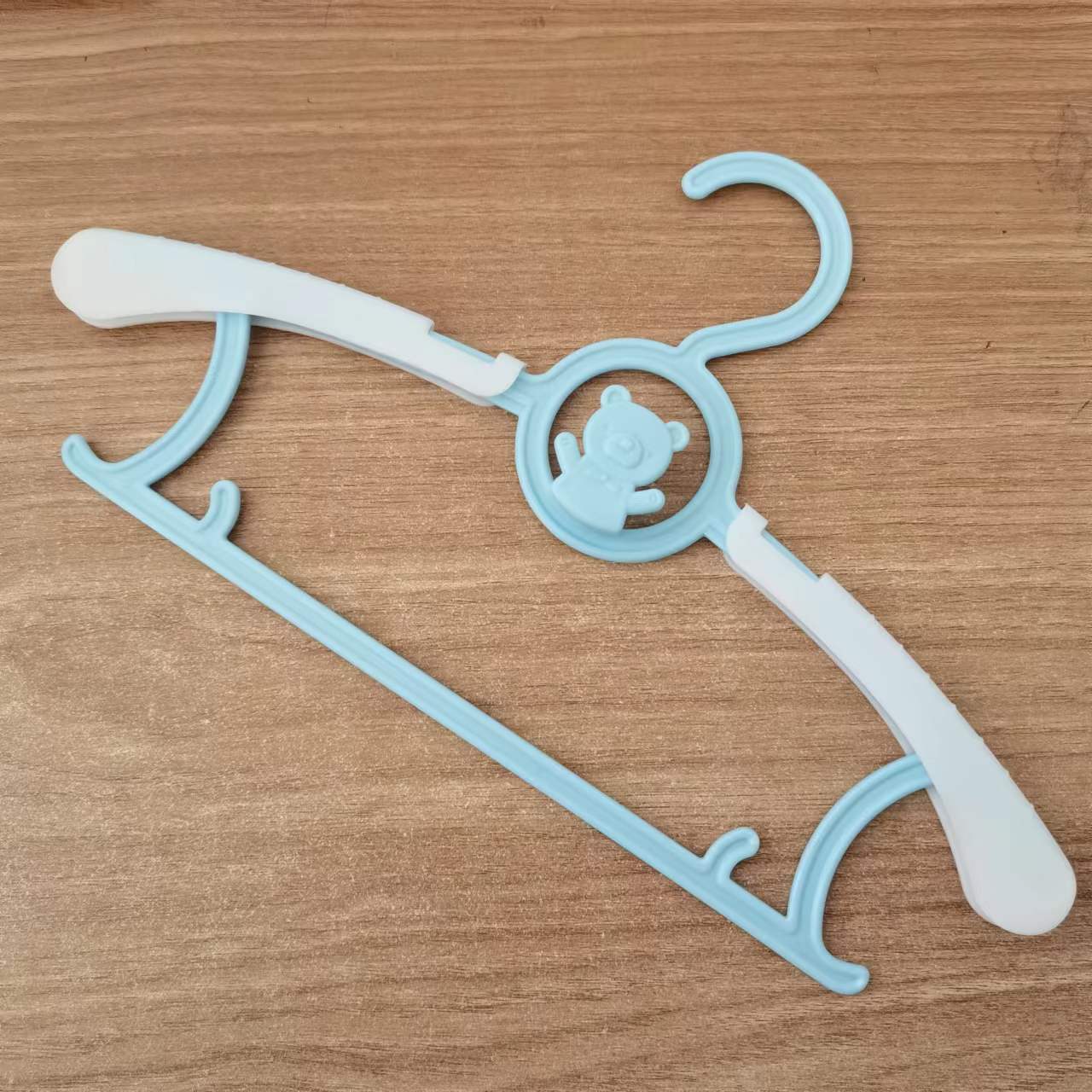 Perchas de ropa multifuncionales para niños perchas de ropa retráctiles para bebés perchas de ropa para niños recién nacidos