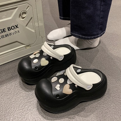 Zapatos con agujeros para mujer verano nueva moda casual zapatos de jardín antideslizantes playa Baotou arrastre transpirable zapatillas de marea de suela gruesa