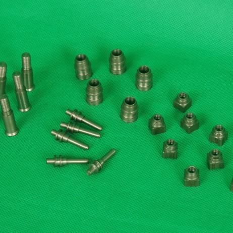 冷镦件  锻打件  铸造件供应 铜挤压加工 铜锻造加工冲压加工各种