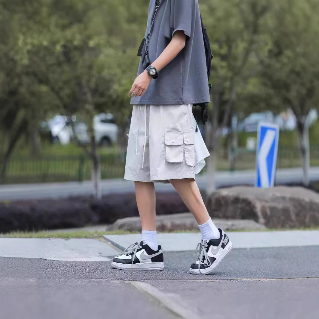 Japanese-Style Functional Multi-Pocket Cargo Shorts for Men, Summer Thin Trendy Loose Casual Straight Wide-Leg Knee-Length Shorts