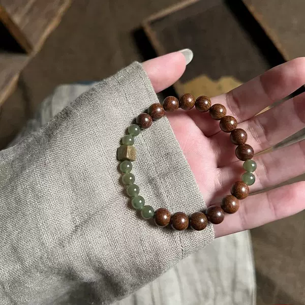 "Spring Moss in the Ancient Temple" New Chinese Style Natural Stone Bracelet with Sandalwood and Jade Beads, Zen-Inspired Artifacts for Men and Women, Simple Design