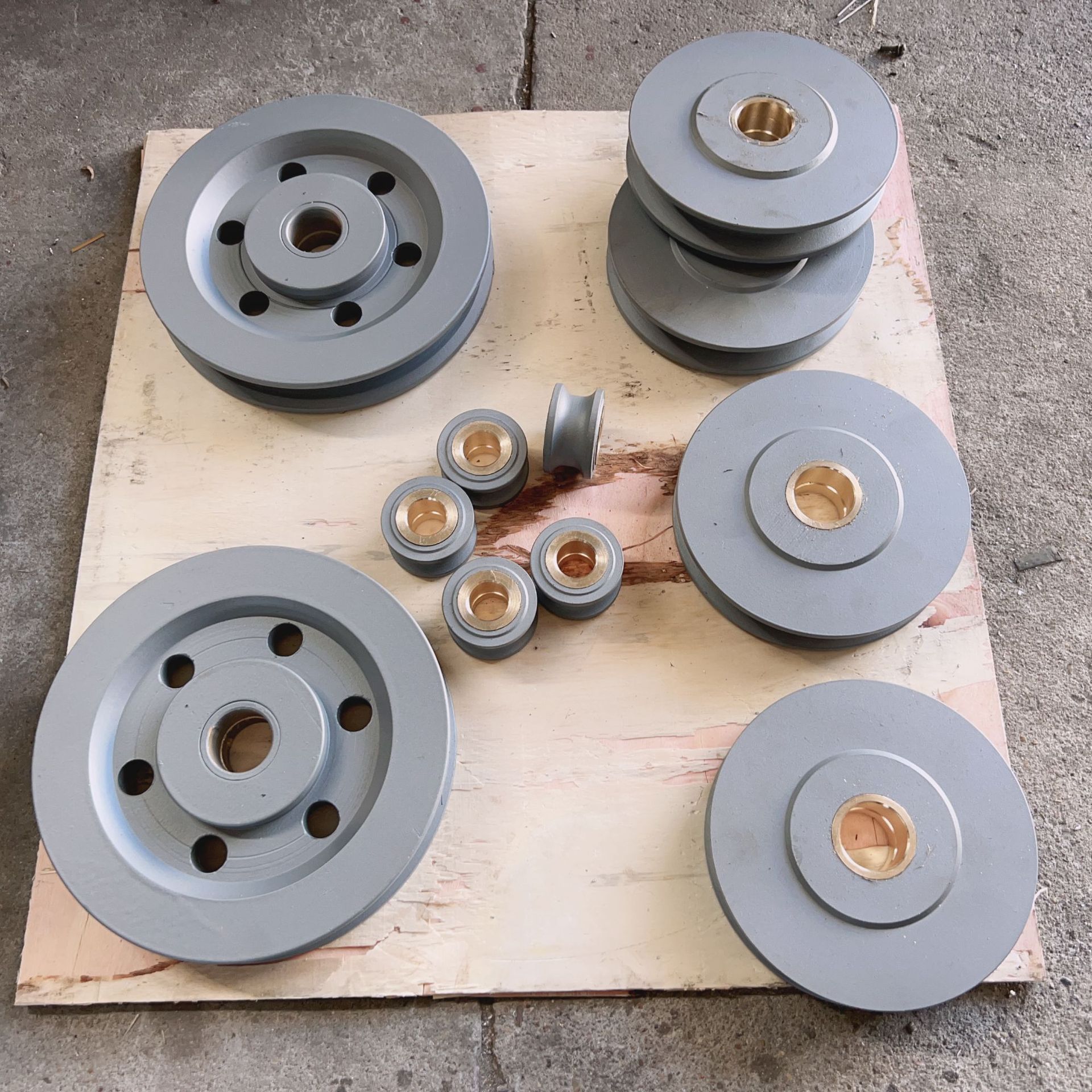 厂家供应船用舷梯钢丝绳导向滑轮 直径150mm厚度32孔径25方瑞船舶