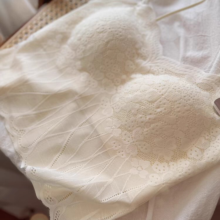 [T00] French lace beauty strap chest pad camisole can be worn outside fixed cup wrapped chest thin shoulder strap underwear