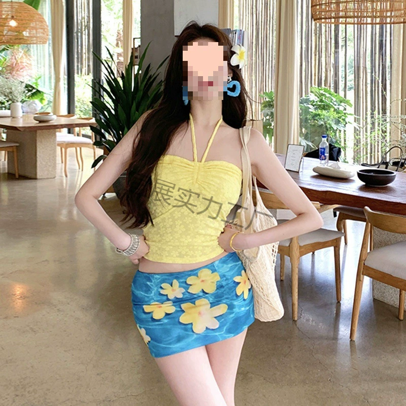 法式甜美黄色挂脖吊带背心女夏外穿海边度假氛围感短款上衣