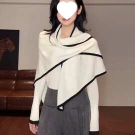 2025早秋韩版设计感三角披肩+V领针织衫长袖两件套新款女优质现货