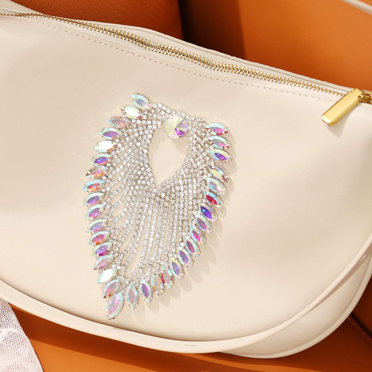 工場直販の人気商品DIY高輝度クリスタル溶接金具ウェディングドレスアクセサリー靴材衣料帽子アクセサリー