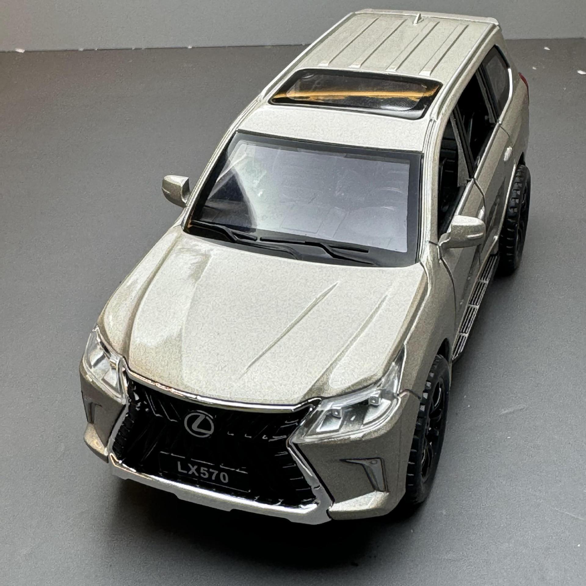 Jiaye aleación coche modelo 1 a 32 lago LX570 Tire hacia atrás la luz efecto de sonido juguete off-road vehículo modelo decoración colección