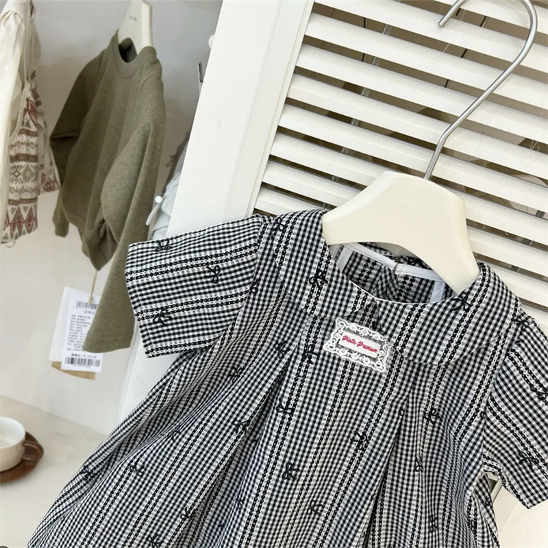 Niñas de verano nuevo vestido de estilo coreano para niños Mori muñeca cuello de arco impresa cuadrada vestido de princesa de manga corta