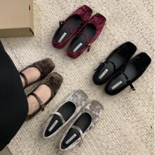 平底法式丝绒玛丽珍单鞋仙女鞋子2024新款春秋冬季方头红色晚晚鞋