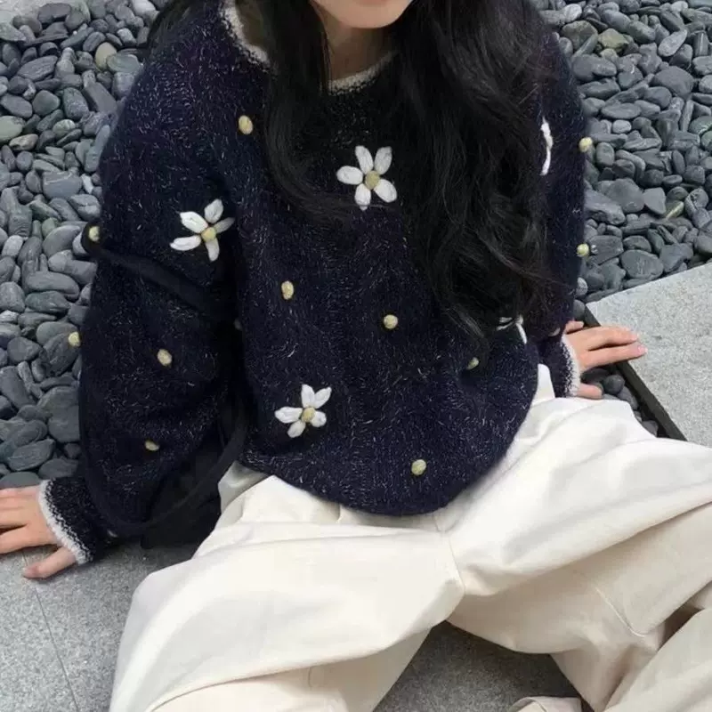 韩系重工钩花圆领软糯毛衣女秋冬新款慵懒风宽松百搭套头针织衫