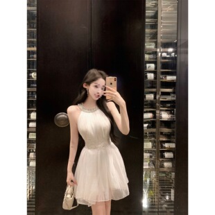 ��ʽ���|�^����ȹ�ļ�ǧ�����첱ȹ�����ٽz����¶���B��ȹŮ