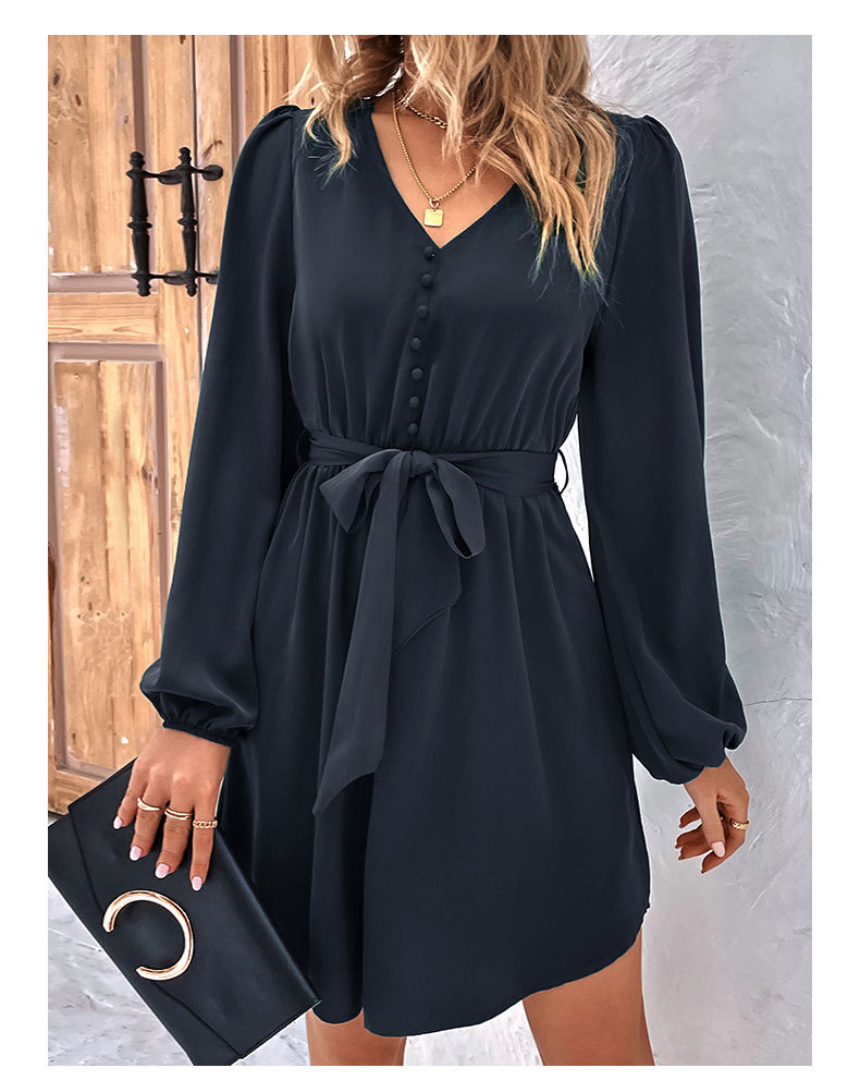 Abito da donna a maniche lunghe con scollo a V_voghion.com