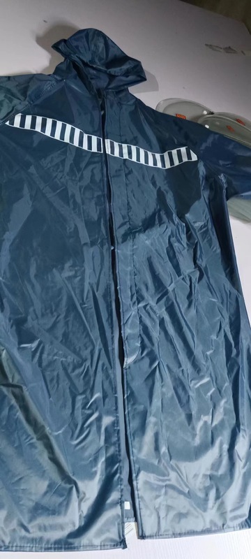 レインコート ロング全身防雨スーツ メンズ ワンピース 大人用 オールインワン 電気自動車 バイク ポンチョ テイクアウト|undefined
