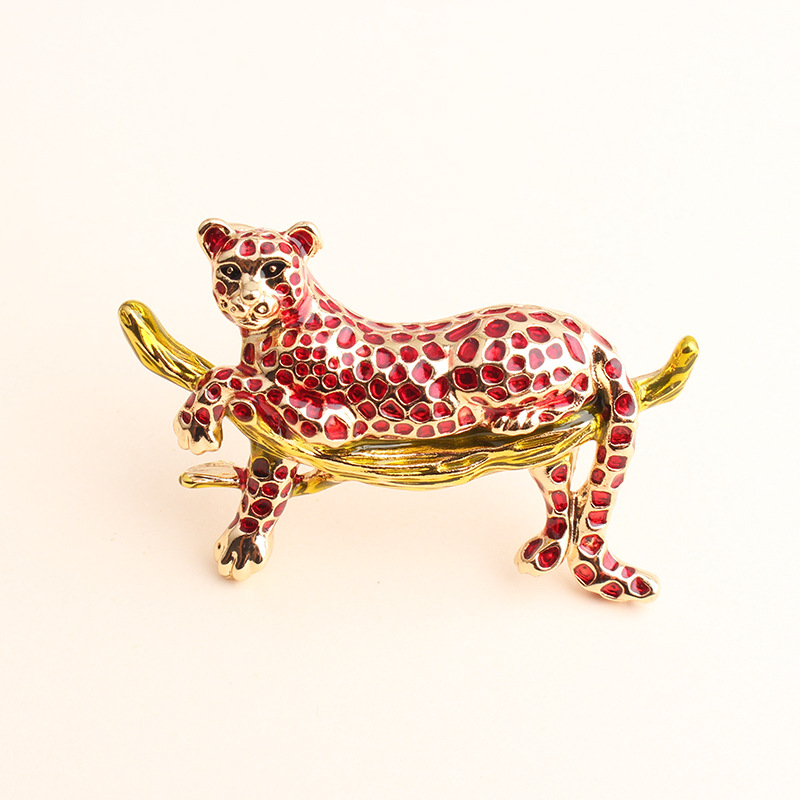 New European and American style cross-border creative cute pin animal enamel drop oil brooch factory direct sales