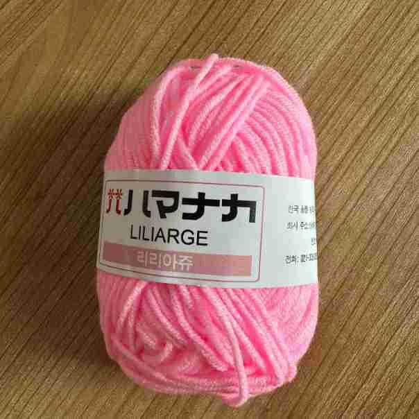 Красная вышитая овечья хлопчатобумажная пряжа ручной вязки DIY крючком шарф кукла линия