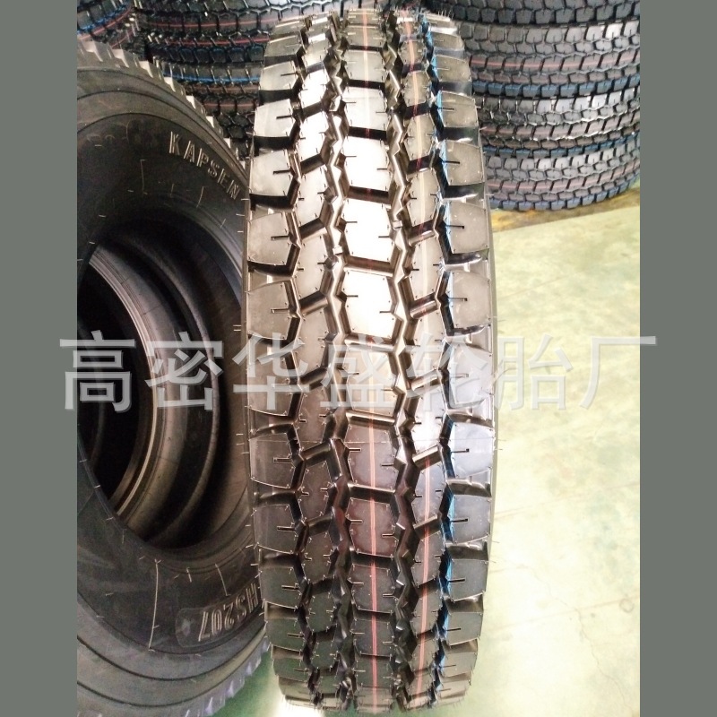 11r22.5子午线钢丝轮胎 拖车平板车轮胎 真空胎