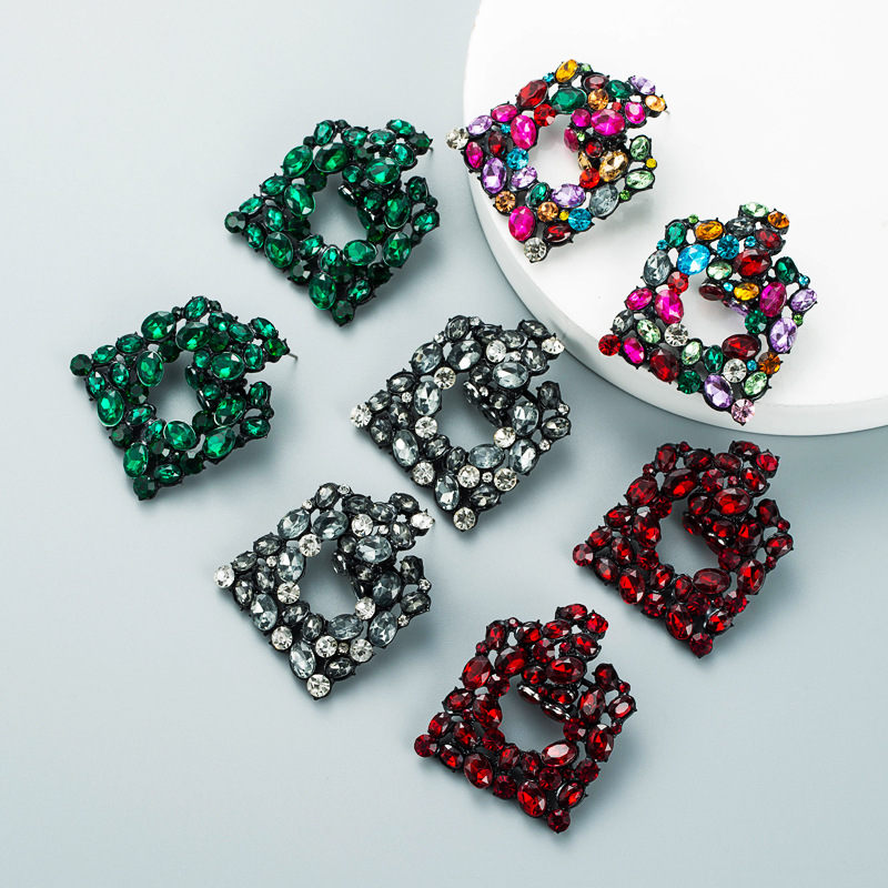 European And American Fashion Za Same Style Exaggerated Geometry Square Alloy Rhinestone Earrings Internet Celebrity High-grade Hollow-out Elegant Earrings display picture 2