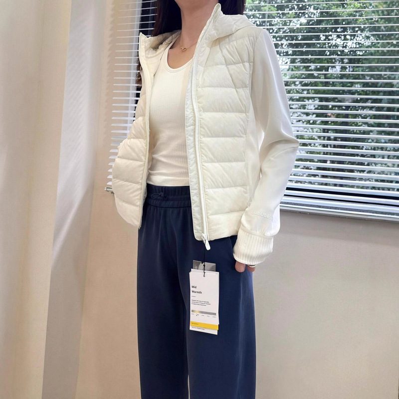 Qsqs Lulu Autumn and Winter Lightweight down Jacket Women's Hooded Zipper Warm Fitness Short Waterproof Sports down Jacket