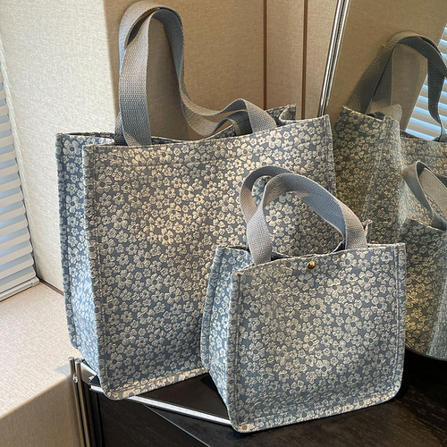 Women's 2024 New Commuter Shoulder Bag, Stylish Casual and Versatile Tote Bag