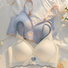 ラテックスワンピース薄型小胸プッシュアップブラジャーサポートシームレスブラジャー下着女の子用リムなし