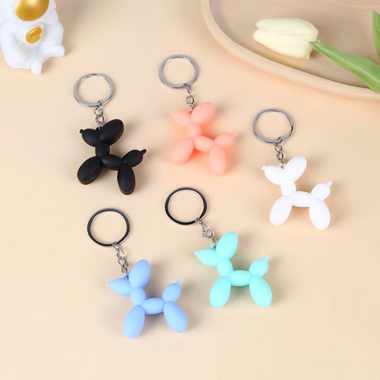 Transfronterizos i-explosiones globos perros llaveros PVC colgantes de color caramelo joyas libros mochilas llaveros de automóviles colgantes