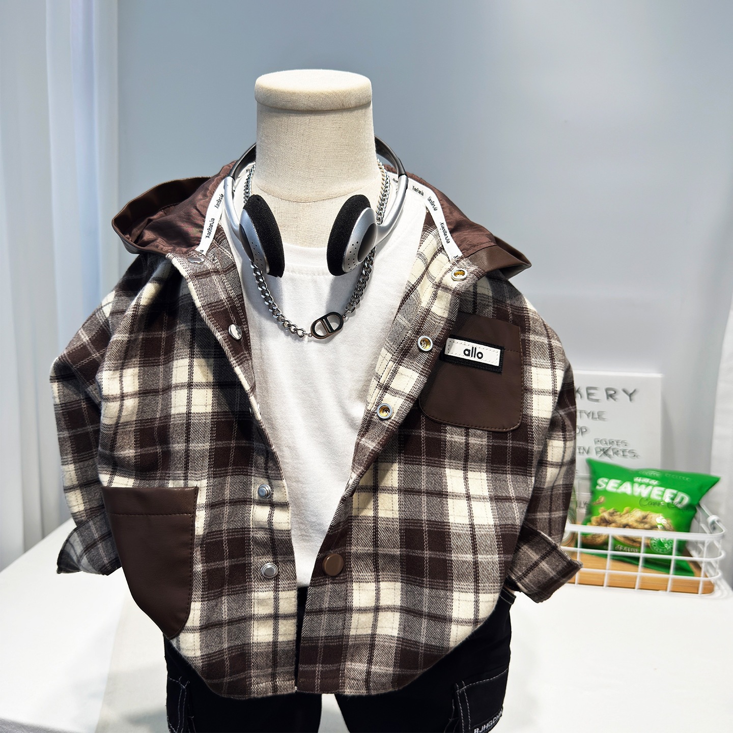 Boys' Autumn Shirt Jacket 2026 New Style, Stylish Top for Little Boys, Handsome Plaid Hooded Jacket