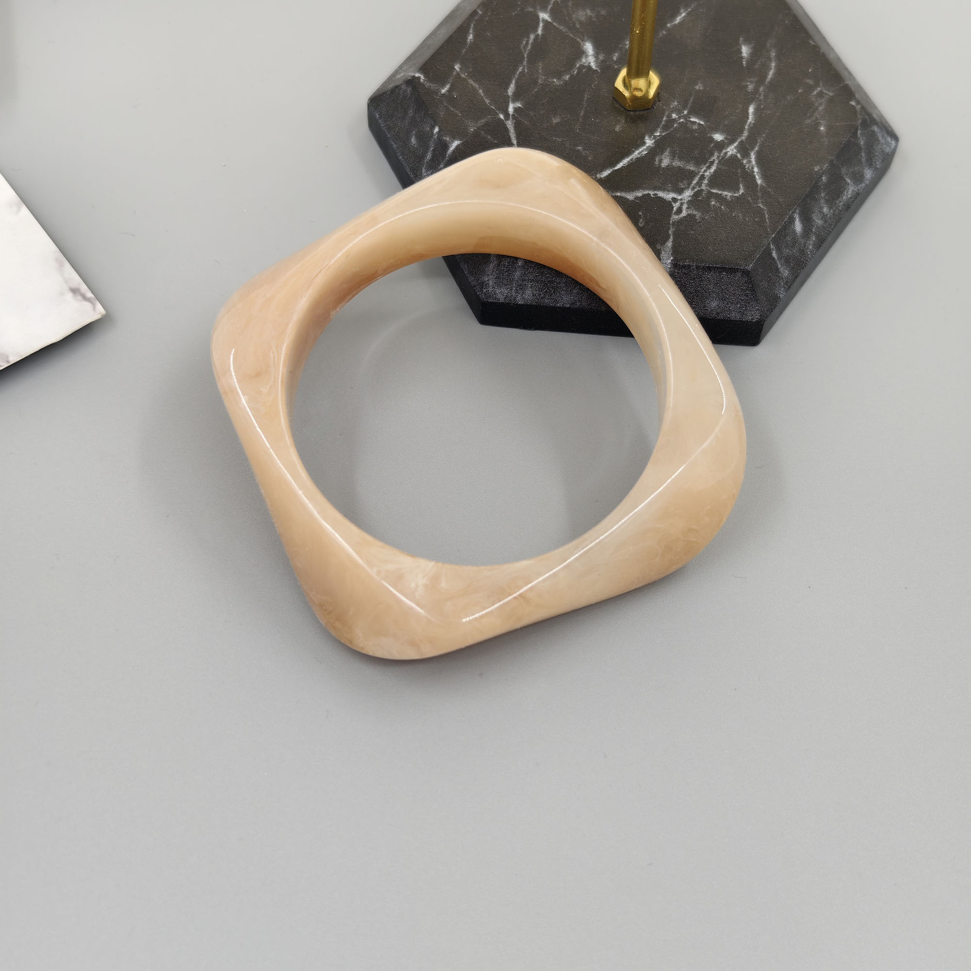 1 Piece Quantity Casual Exaggerated Geometric Acrylic Iron Bangles Wholesale