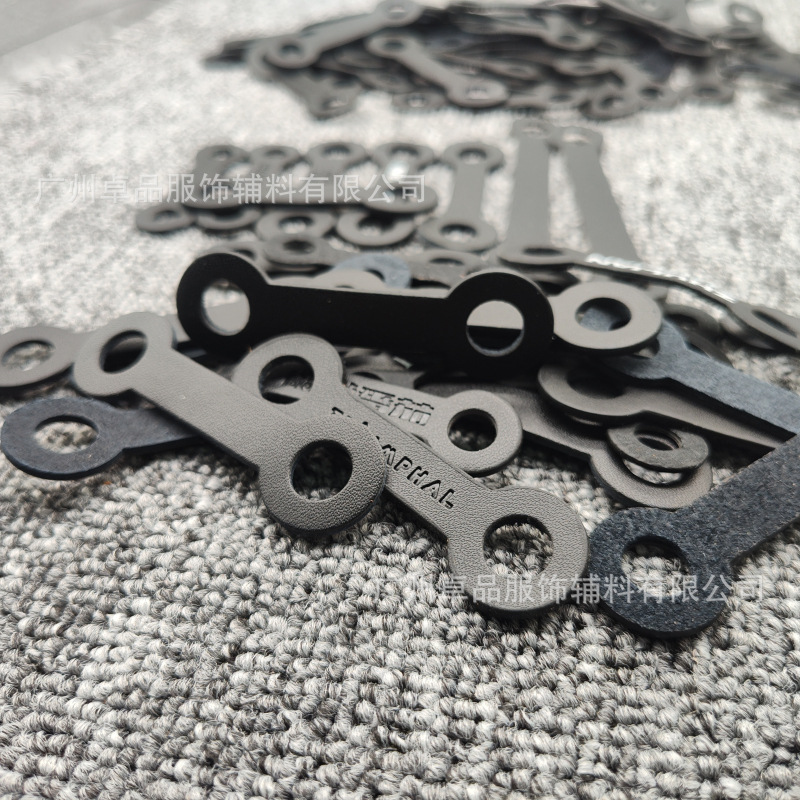 皮标工厂直销 现货手工PU皮革商标服装辅料皮牌压花