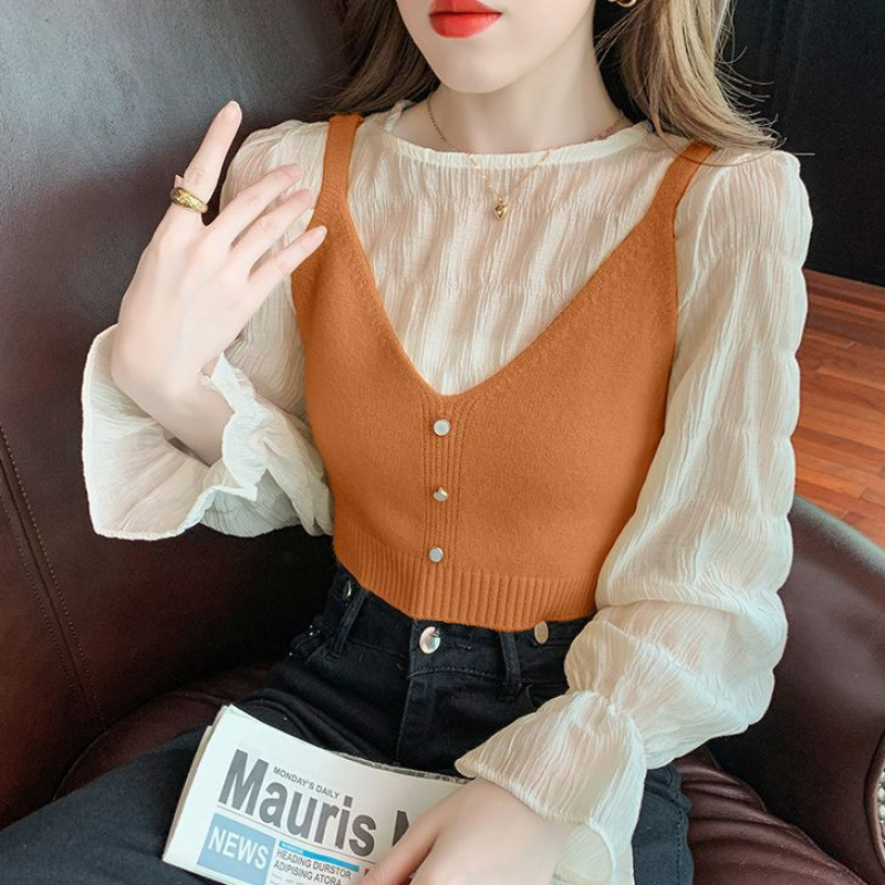 Knitted vest