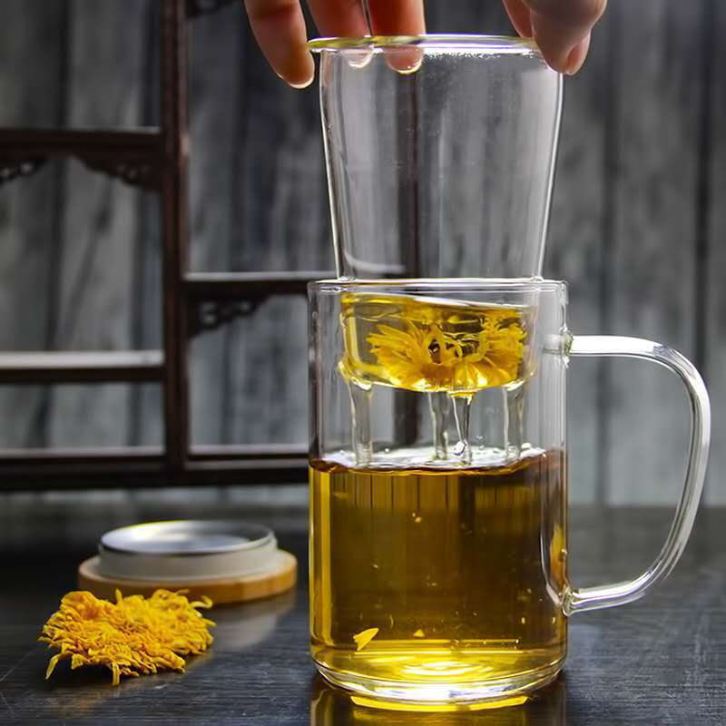 Cubierta de madera al por mayor cubierta de bambú de tres piezas de vidrio de borosilicato flor taza de té cubierta de madera engrosada fondo con tapa de filtro taza de té verde