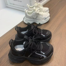 2025秋季新款儿童时尚运动鞋男女童轻便跑步鞋中大童舒适老爹鞋潮