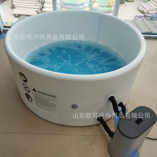 Foldable handheld tub