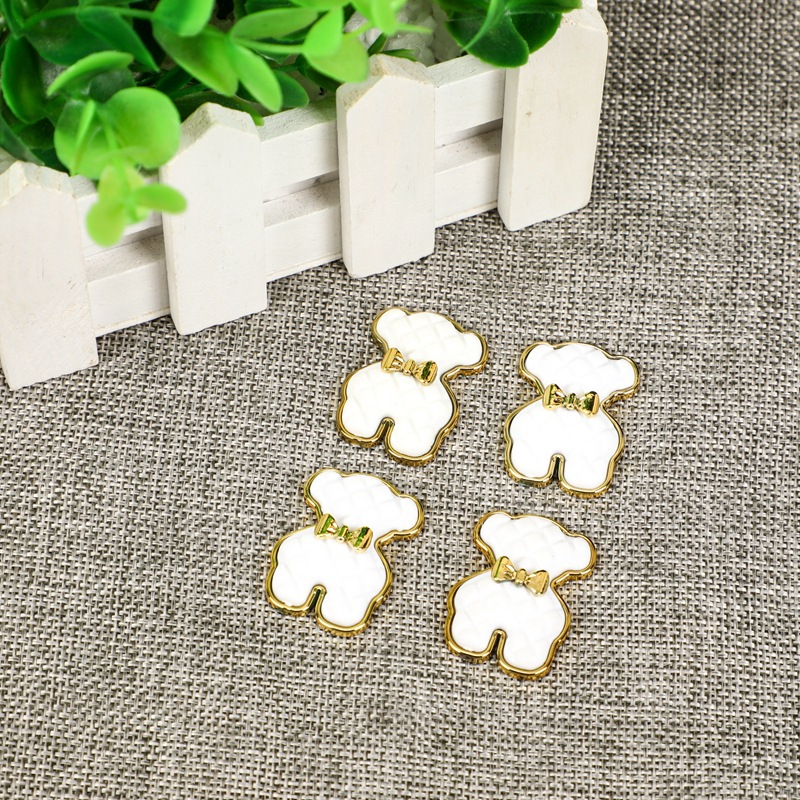 卡通可爱小熊装饰牌批发异形可爱少女服饰箱包装饰牌供应