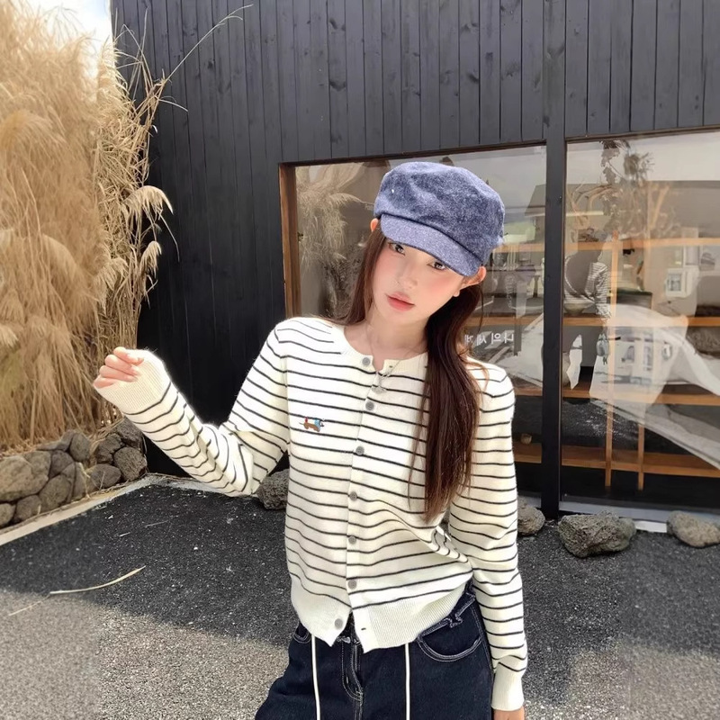 Korean-Style Design Soft Striped Dog Embroidery Long-Sleeve Knit Cardigan for Women, New Autumn Loose Top Ins Korean-Style Design Soft Striped Dog Embroidery Long-Sleeve Knit Cardigan for Women, New Autumn Loose Top Ins