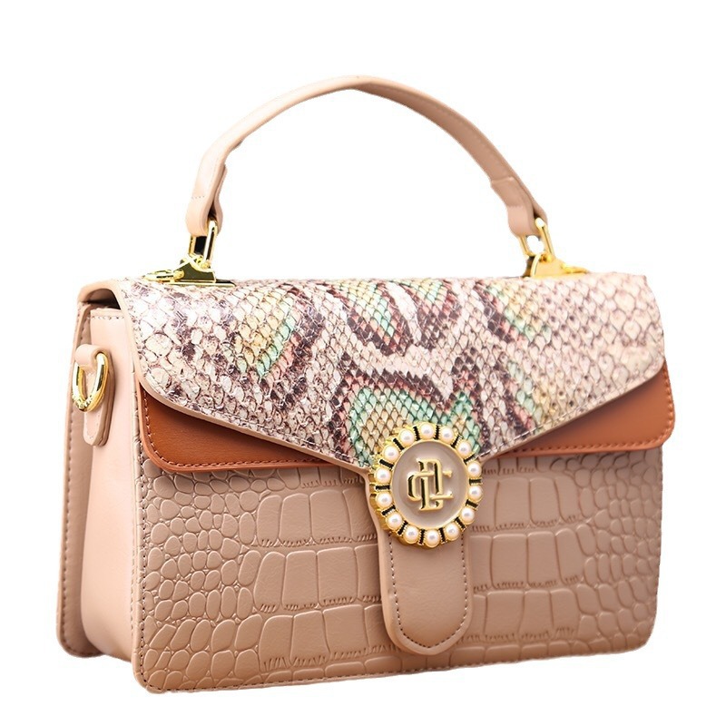 Small CD leather snake pattern contrasting color handbag for women 2024 new fashionable single shoulder crossbody bag_voghion.com
