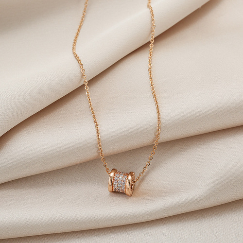 Ins trendy personality same style small waist titanium steel necklace women's exquisite zircon Korean version new clavicle chain light luxury necklace