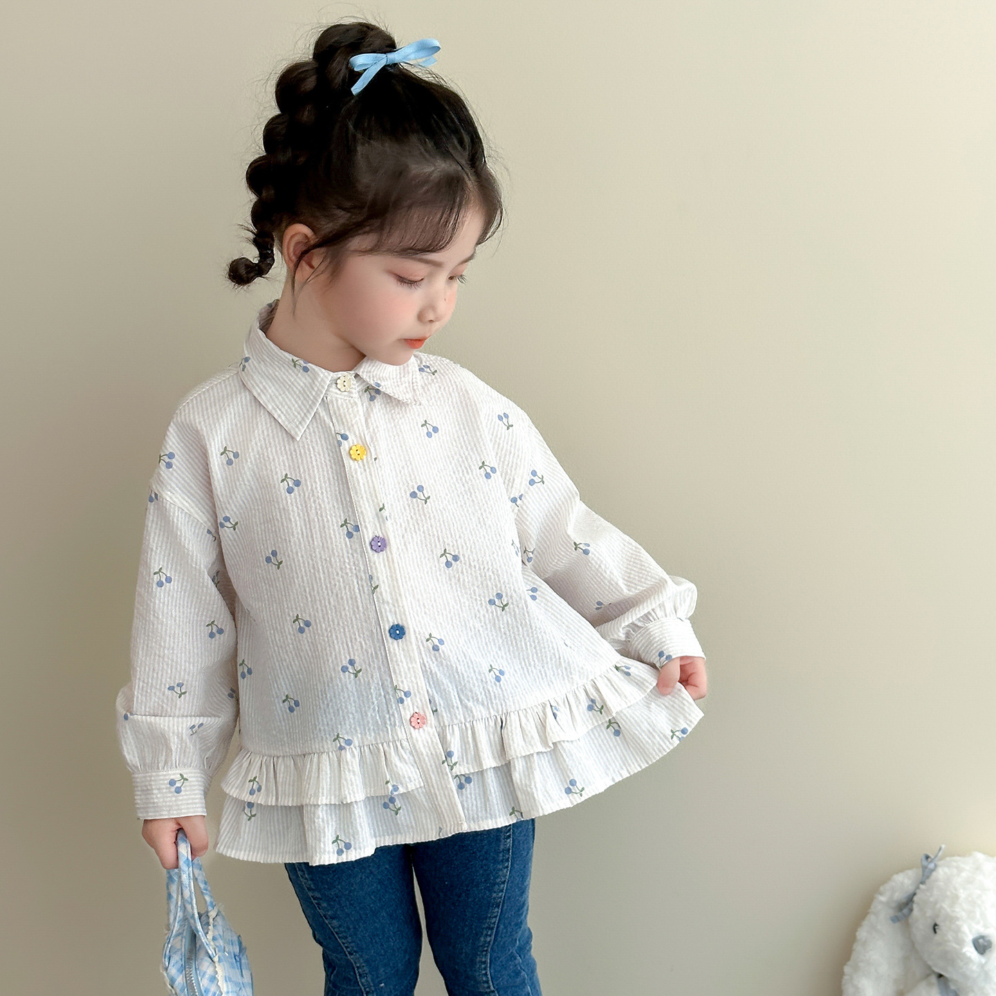 Camisas de niñas primavera y otoño 2025 nuevo bebé femenino estilo extranjero temprano otoño dulce camisa de manga larga ropa de otoño para niños