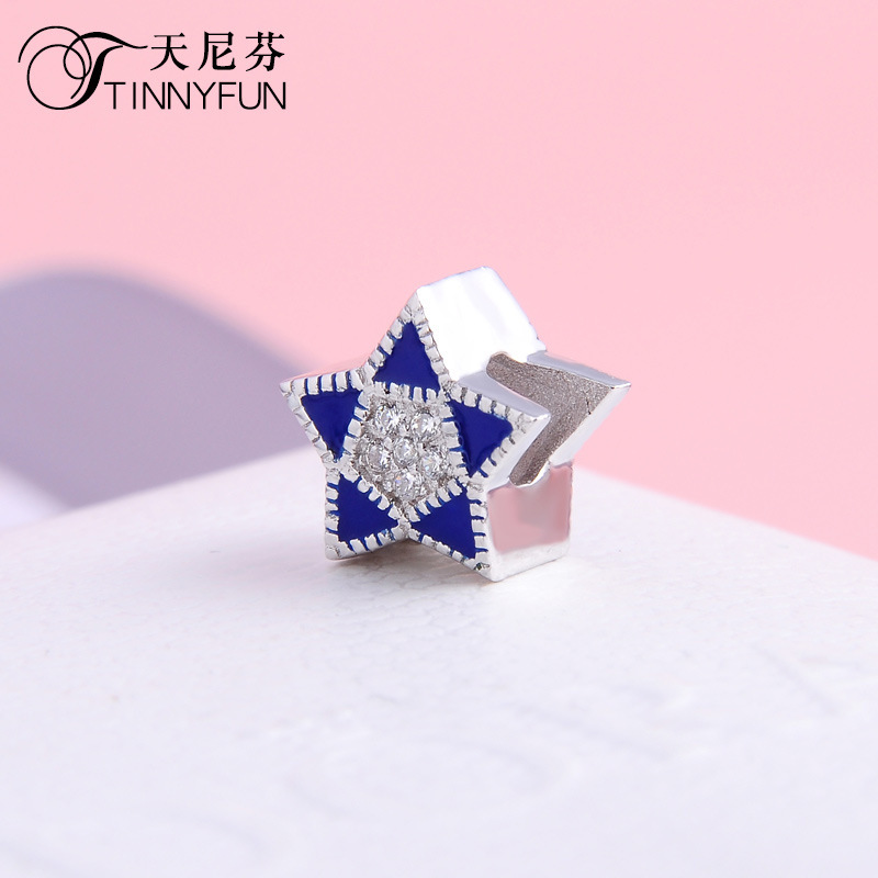 Japón y Corea del Sur pequeña fragancia de moda joyas de cuentas s925 plata pentagonal colgante accesorios de moda femeninos