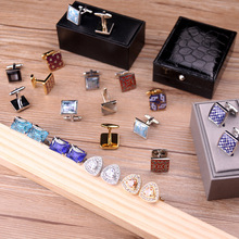 �Y�������ʿ������ۺ�ɫ������ �̄�������