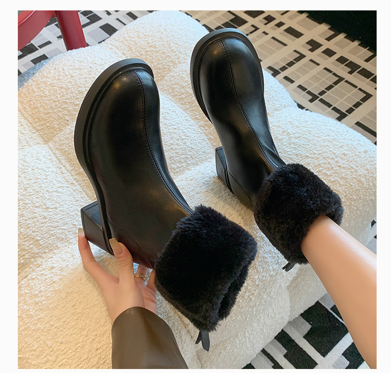 Women’s White Ankle Boots With Velvet Lining And Block Heels_voghion.com