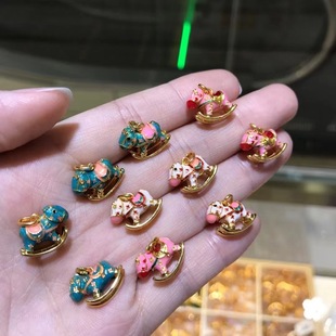 18K Gold Rocking Horse Pendant Au750 Color Gold Enamel Macaron Princess Style Rocking Horse Pendant Water Shell Gold