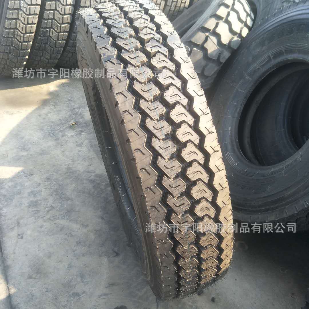 块花10.00R20 运输车轮胎1000R20 载重卡车轮胎 钢丝子午线