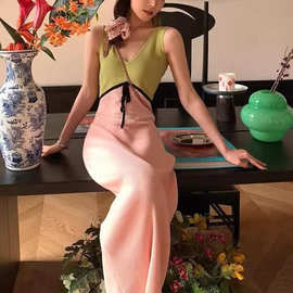 气质设计感拼接撞色针织连衣裙女夏季外贸女装高腰修身显瘦背心裙