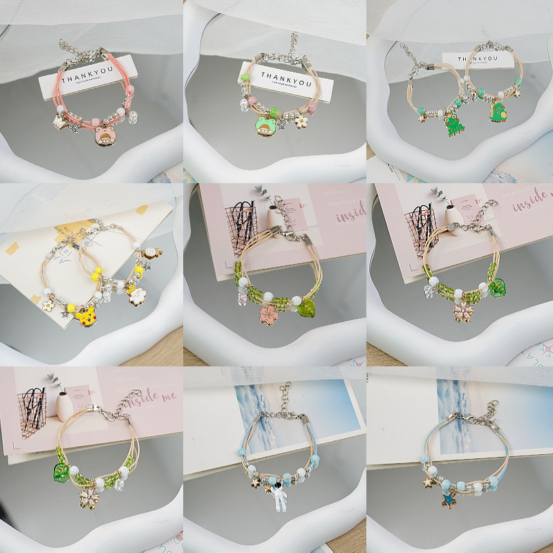 Factory direct cross-border popular Southeast Asian couples bracelet cartoon dinosaur jewelry girlfriends students small gift jewelry