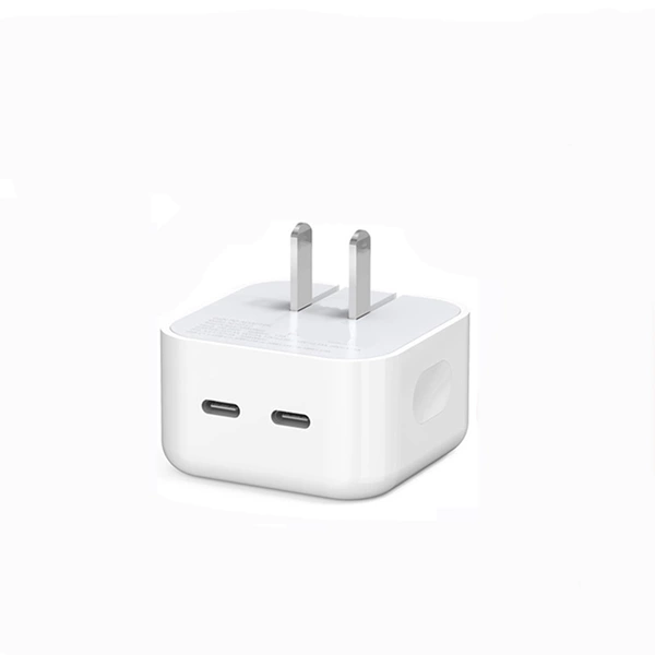 35W double -port charger (beautiful flat foot)