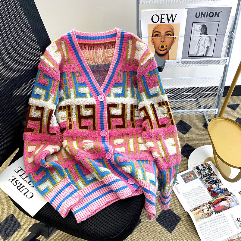 Rainbow V Neck Sweater 2025 Autumn and Winter Japanese Style Retro Contrasting Color Knitted Cardigan Women's Design Niche Soft Waxy Jacket