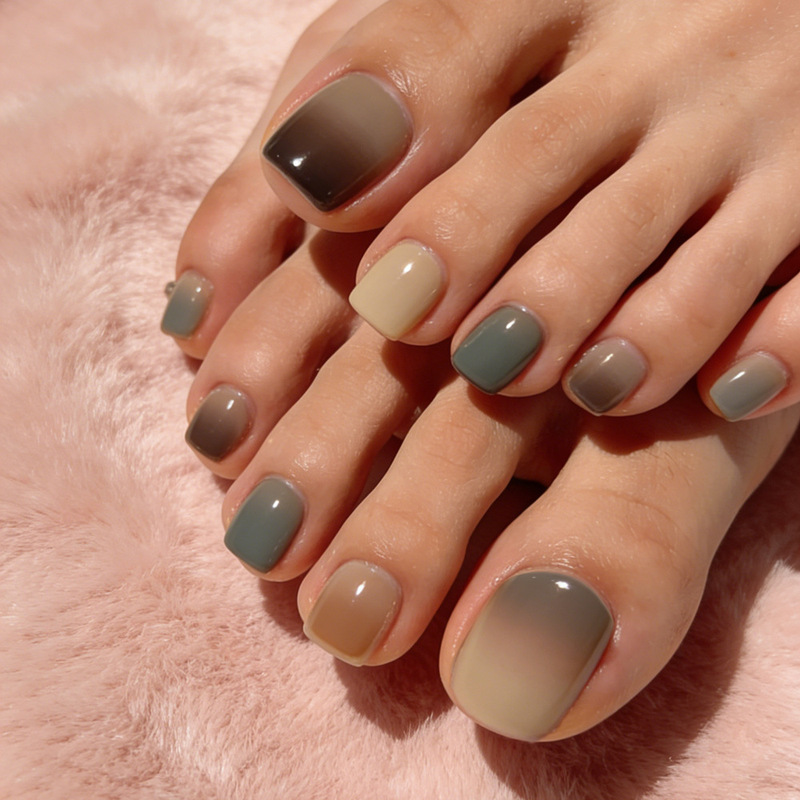 Morandi Gradient Toenail Tips, Cool-Toned Nude Color Short Detachable Fake Toenails with a High-End Feel Morandi Gradient Toenail Tips, Cool-Toned Nude Color Short Detachable Fake Toenails with a High-End Feel