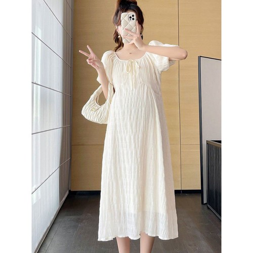 Maternity dress with short sleeves, mid-length, belly cover, suitable for wearing outside, fashionable summer, thin version, 2024 new design for pregnant women